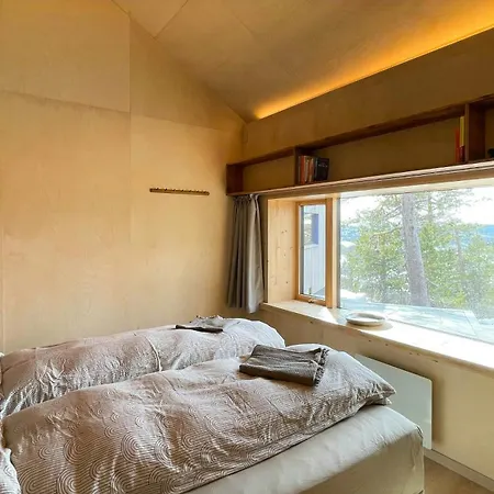 Architect-designed Near Trillemarka 度假居